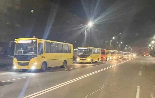 За сутки гуманитарными коридорами эвакуированы почти 4 тысячи человек, - Тимошенко