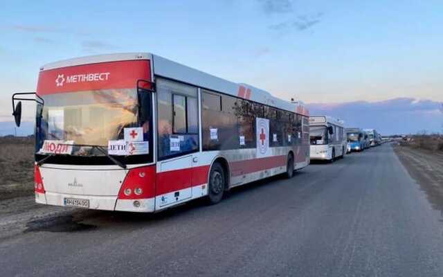 Офіс Президента: за четвер евакуювали близько 4 тисяч людей, більшість – з Маріуполя