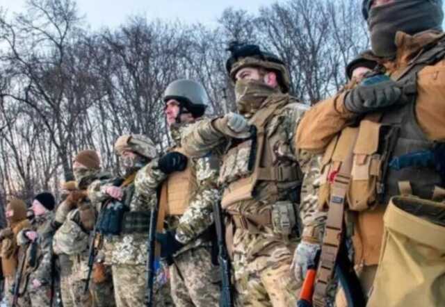 "Вместе победим": в "Азове" показали, как уничтожают российских оккупантов в Украине