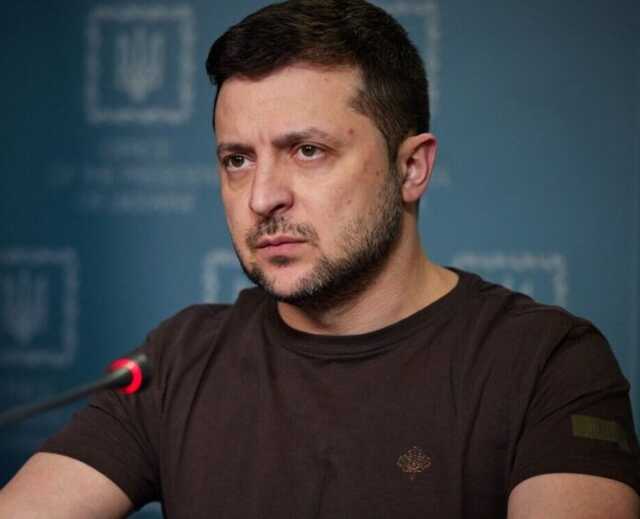 Зеленский назвал "пугающими и опасными" слова Путина о "неонацистах" в Украине
