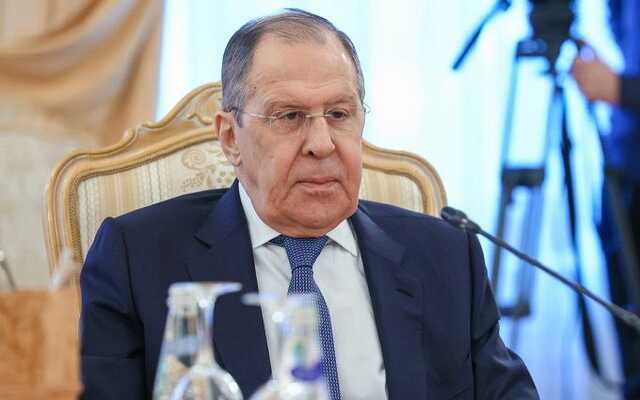 Лавров жалуется на несговорчивую Украину
