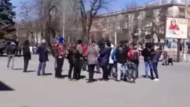 После кровавых разгонов на митинг в Херсоне вышли 20 человек