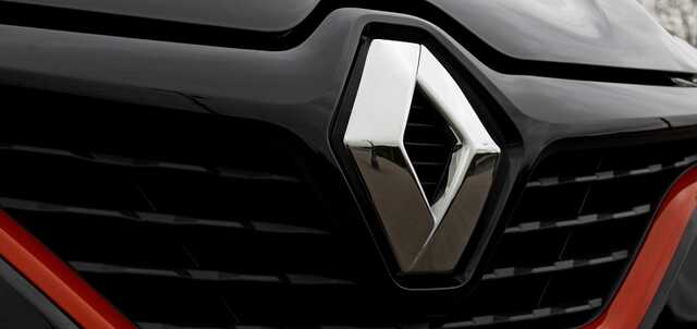 Renault останавливает работу завода в Москве