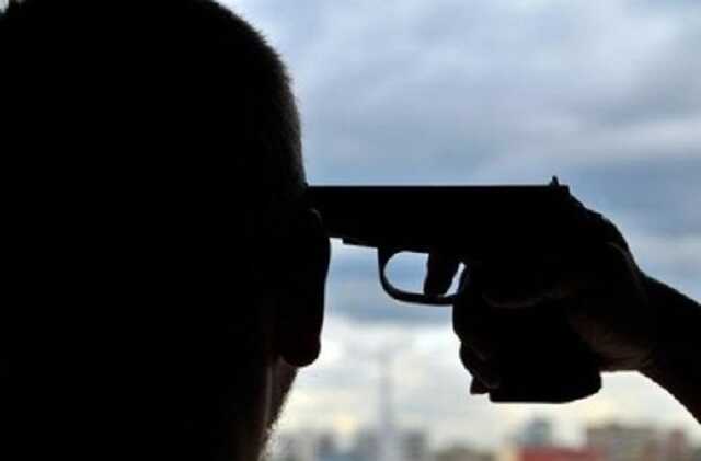 На Киевщине мужчина убил сожительницу, а потом застрелился