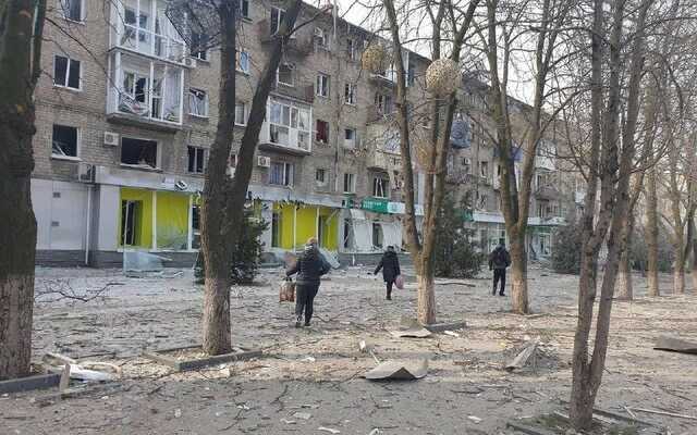 Оккупанты в Мариуполе ходят по домам и ищут "нацистов"