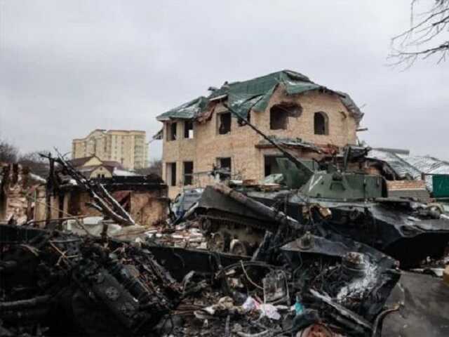 Оккупанты обстреляли ряд населенных пунктов под Киевом, среди пострадавших — ребенок