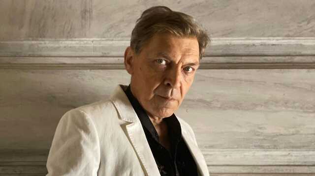 "Александр Глебович, браво": Невзоров показал, как Зеленский делает селфи у гроба Путина