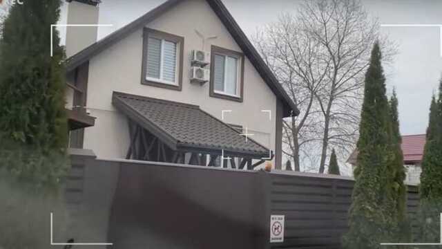 В доме украинского боксера Усика поселились российские оккупанты