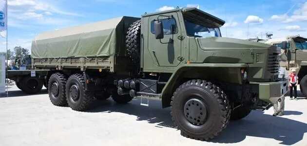 ВСУ получили трофейные грузовики "Торнадо-У"