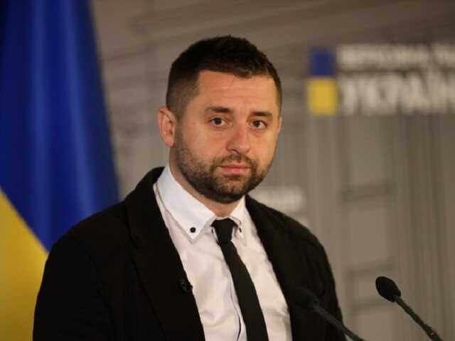 Арахамія: у нас вже достатньо матеріалу, щоб зробити можливою зустріч Зеленського та Путіна