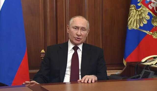 Путин подписал указ о торговле газом с "недружественными странами" в рублях