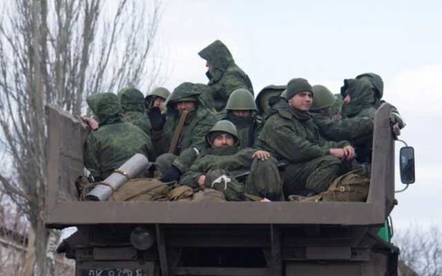 Российские оккупанты удерживают в плену 24 представителя госучреждений, - ОП