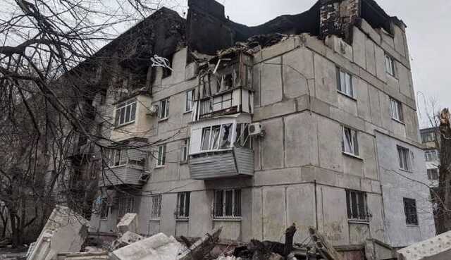 Из-за обстрелов оккупантов в Луганской области повреждены 27 жилых домов, - глава ОГА