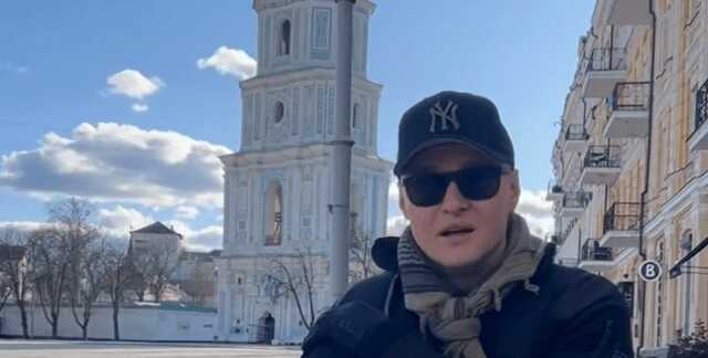 Украинские звезды спели вместе "Ой у лузі червона калина"