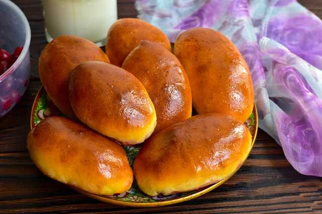 На Харьковщине оккупантов угостили отравленными пирожками