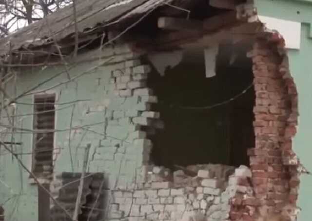 Разрушенные дома и воронки повсюду: как выглядит Чернигов после атак российских оккупантов