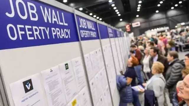 Украинцам упростят трудоустройство в ЕС по профессии: рекомендации Еврокомиссии