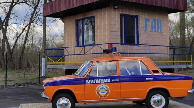 В Чернобыле оккупанты украли фары музейной машины милиции