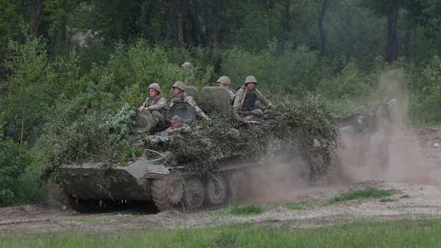 На Запорожье ВСУ уничтожили российскую станцию РЭБ и 4 гаубицы