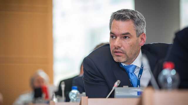 После встречи с Зеленским: канцлер Австрии завтра посетит Москву