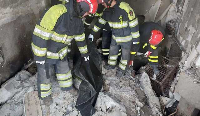 В Бородянке разобрали завалы еще двух домов: найдено 7 тел