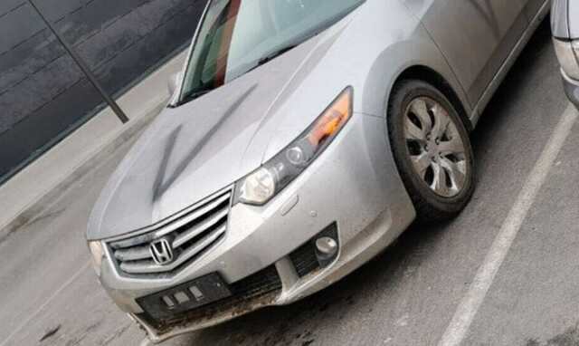 Российские оккупанты ездят по Беларуси на угнанных в Украине автомобилях, - СМИ