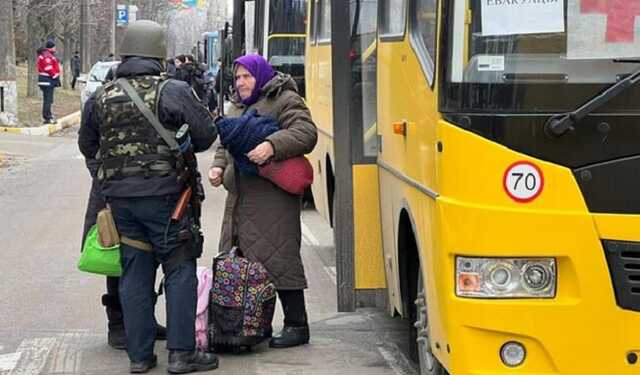Оккупанты обстреляли эвакуационные автобусы на Харьковщине: погибли 7 человек, 27 ранены