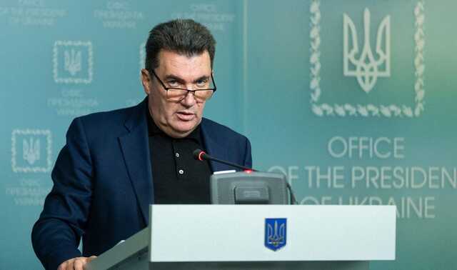 Данилов обратился к украинцам: эвакуируйтесь из зон, где начинаются бои