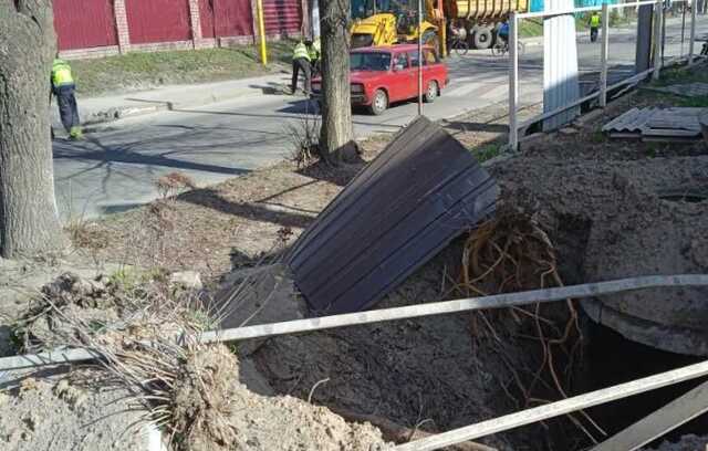 На Киевщине стартовала уборка Ворзеля