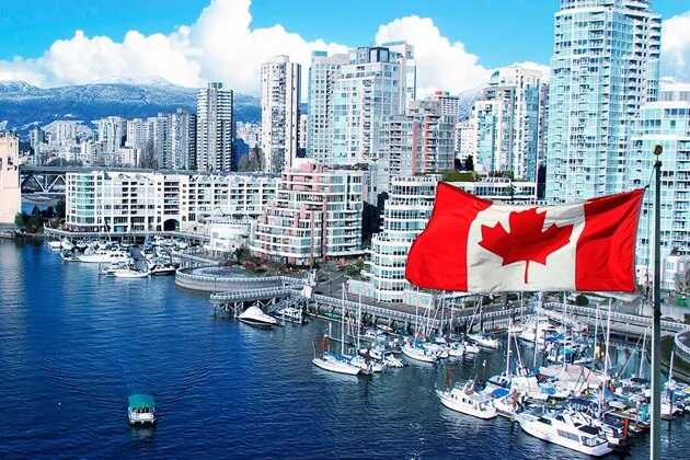 Канада ввела санкции против главы Центробанка РФ и олигархов