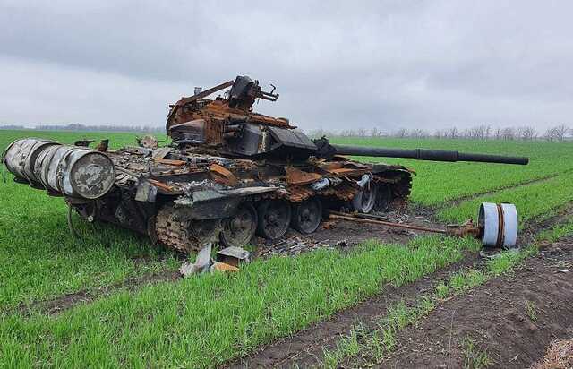 ВСУ уничтожили российский танк Т-90 "Владимир", который стоит 4 миллиона долларов