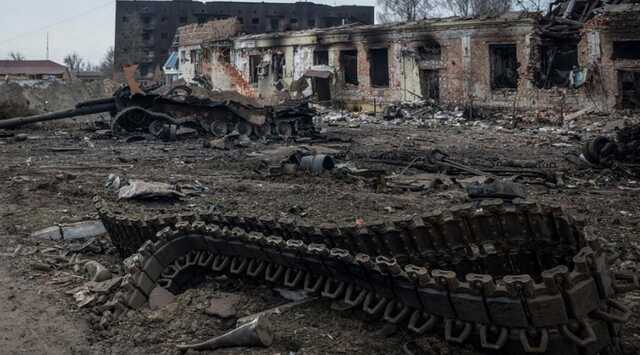 Тіла окупантів звозять КамАЗами: Гайдай розповів про ситуацію на Луганщині