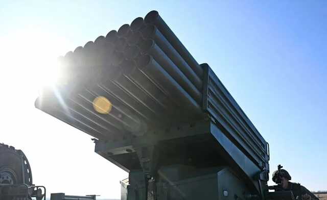 Оккупанты обстреляли из "Ураганов" город на Днепропетровщине: попали по коммуникациям