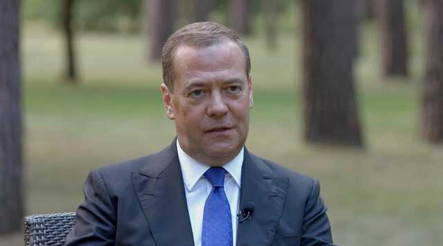 "Предотвратить возможное нападение врагов на Россию": Медведев назвал смысл войны против Украины