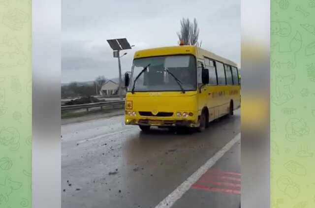 Четыре эвакуационных автобуса с жителями Мариуполя приехали в Запорожье, - ГСЧС
