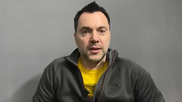 Арестович о провале "кадыровцев" под Киевом: был очень неприятный разговор с Путиным