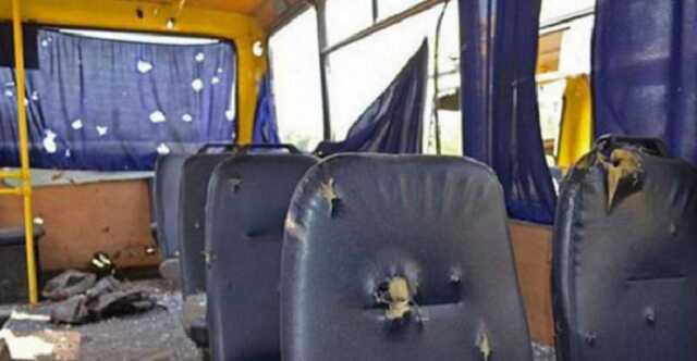 В Луганской области оккупанты обстреляли автобус с эвакуированными