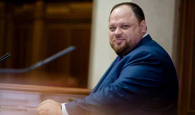 Стефанчук уже заявляет, что Конституцию в части курса на НАТО менять не будут