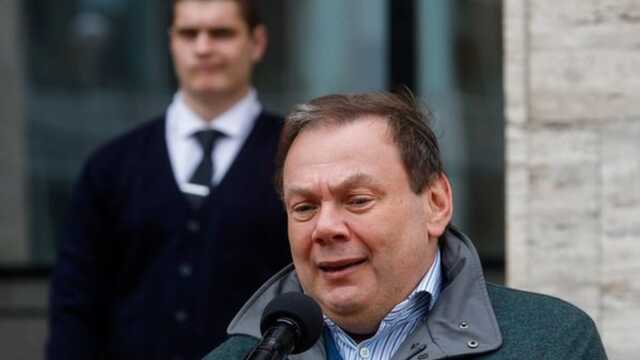 Почему активы путинского олигарха Михаила Фридмана заморожены везде, кроме Украины?