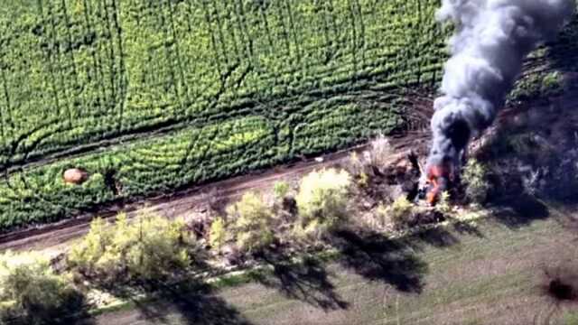 Хорошо горят, – Генштаб показал эпическое уничтожение оккупантов и их бронетехники