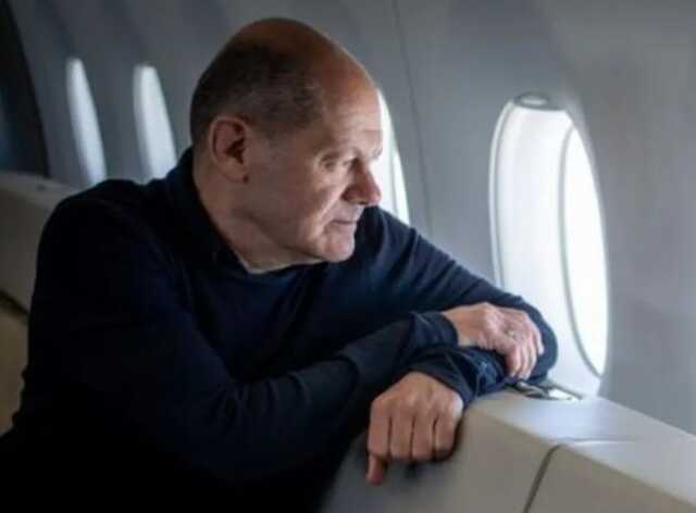 Самолет Шольца на пути из Японии облетел Россию через Северный полюс