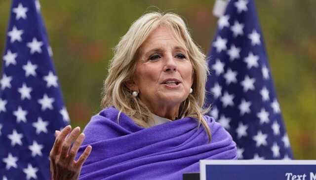 Первая леди США встретится с украинскими беженцами в Словакии и Румынии