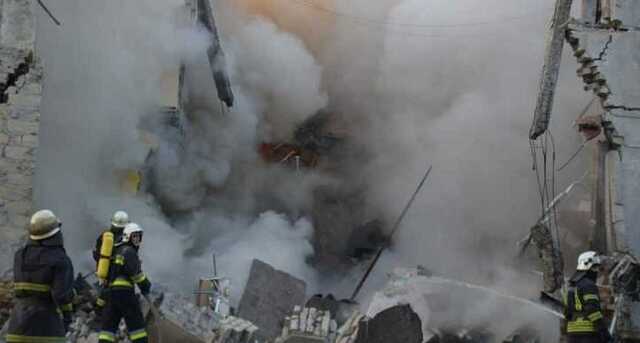 Мальчик бежал известить пожилых соседей о тревоге: новые детали обстрела Одессы