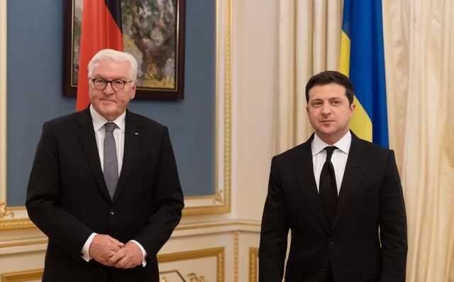 Штайнмайер готов к разговору с Зеленским