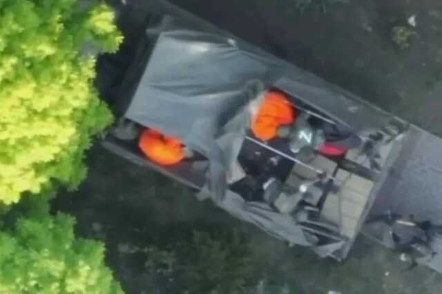 Украинские бойцы забросали гранатами оккупантов-мародеров в Запорожской области