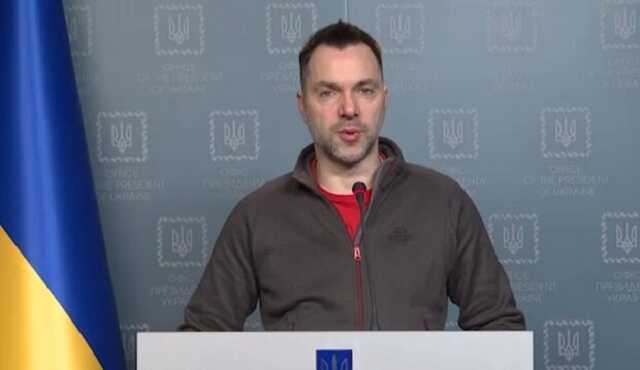 Российских военных выбили с территории "Азовстали", – Арестович