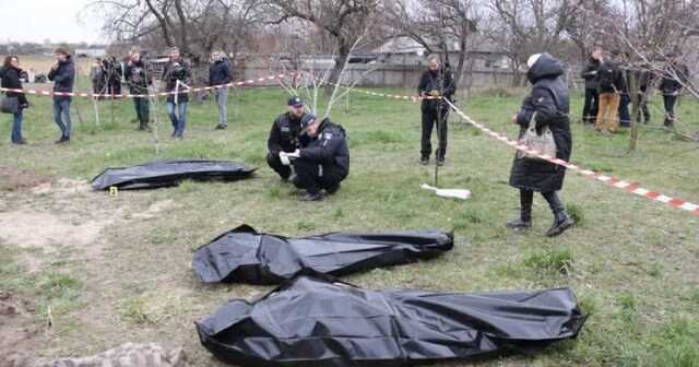 На Киевщине продолжают находить тела убитых оккупантами мирных жителей