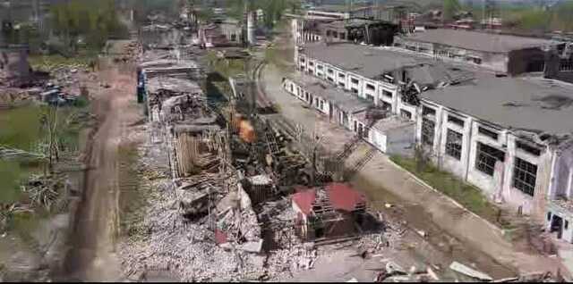 В Луганской области оккупанты 24 раза атаковали жилые дома, "Азот" под постоянным огнем