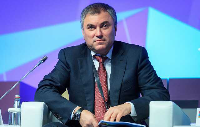 США напрямую участвуют в боевых действиях против РФ в Украине, — спикер Госдумы Володин