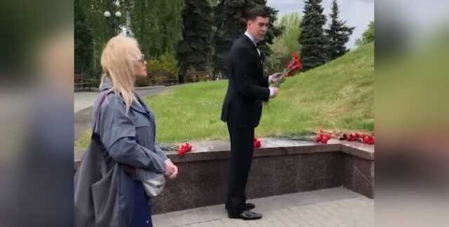 В оккупированном Донецке заметили Дмитрия Дюжева и Ларису Долину